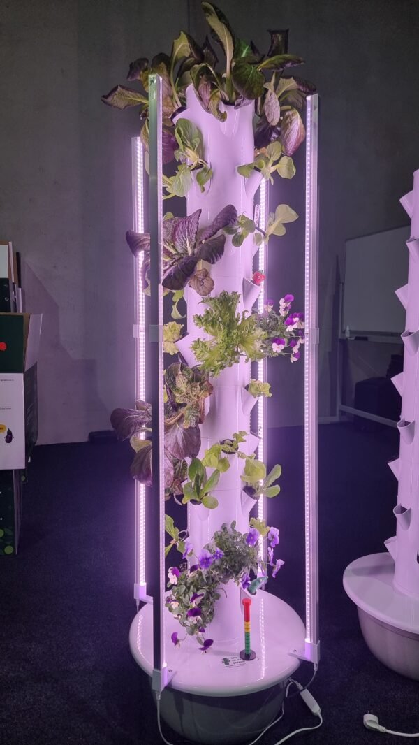 9 Layer tower with grow light